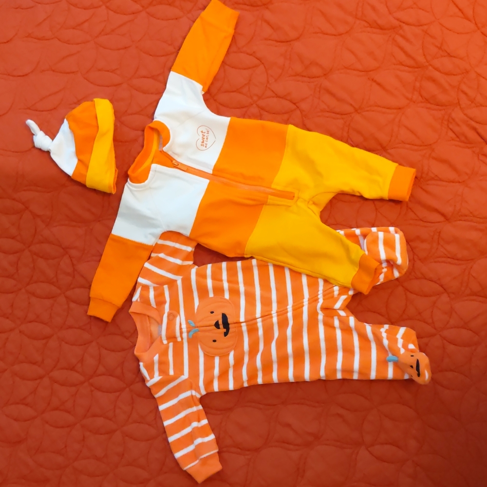 NWOT newborn Halloween sleeper bundle